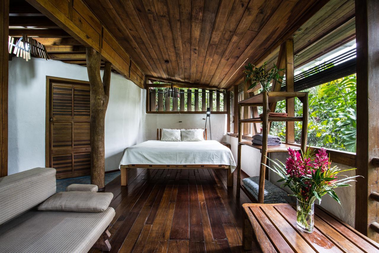 Omega Tours Eco-Jungle Lodge La Ceiba Eksteriør bilde