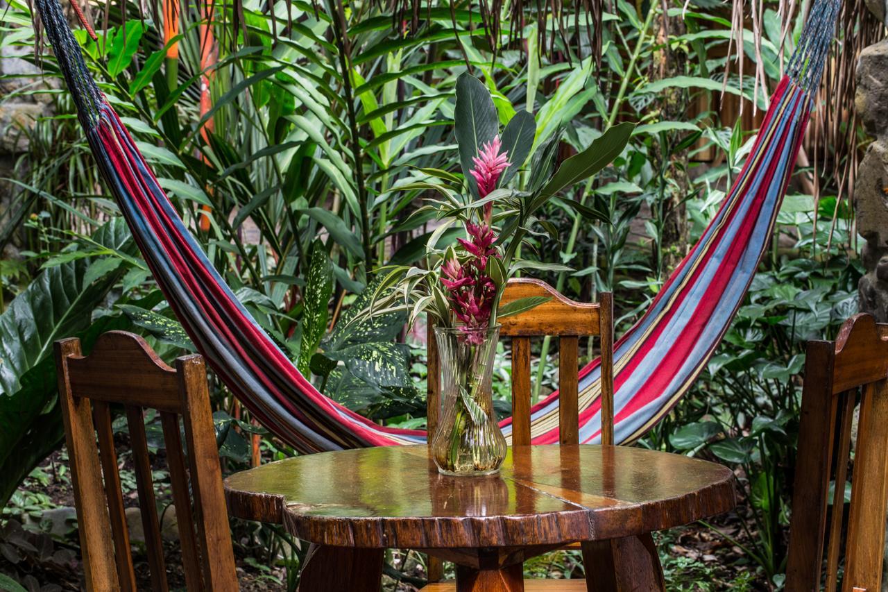 Omega Tours Eco-Jungle Lodge La Ceiba Eksteriør bilde
